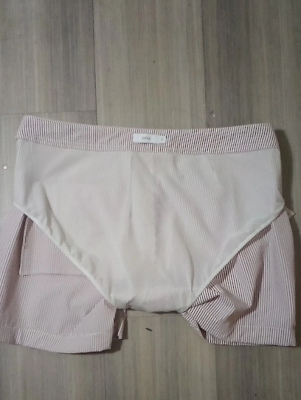 🌁 EUC: ONIA; MENS CALDER, STRIPED STRETCH SEERSUCKER SWIM SHORTS, BRICK/32